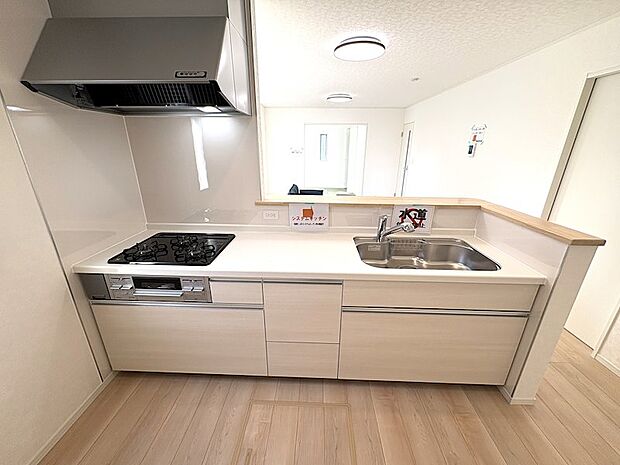 ●対面式システムキッチン(同間取仕様)