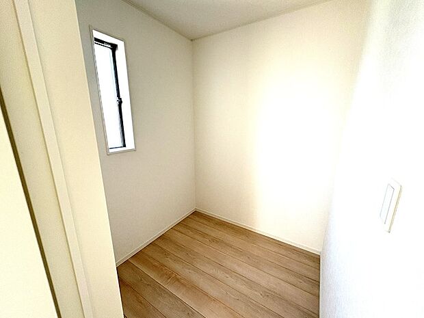 ●2帖の納戸(同間取仕様)