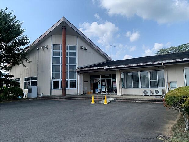 石岡市役所 園部出張所(1478m)