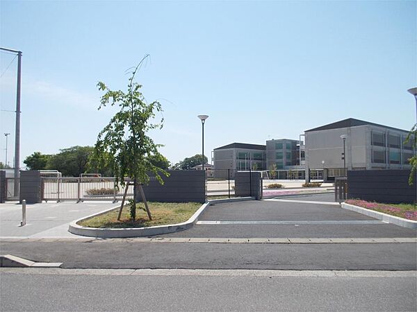 石岡市立東小学校（1529m）