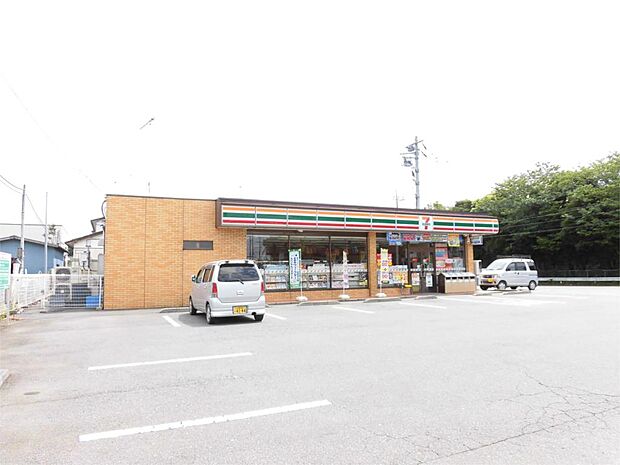 セブンイレブン 石岡中央店(621m)