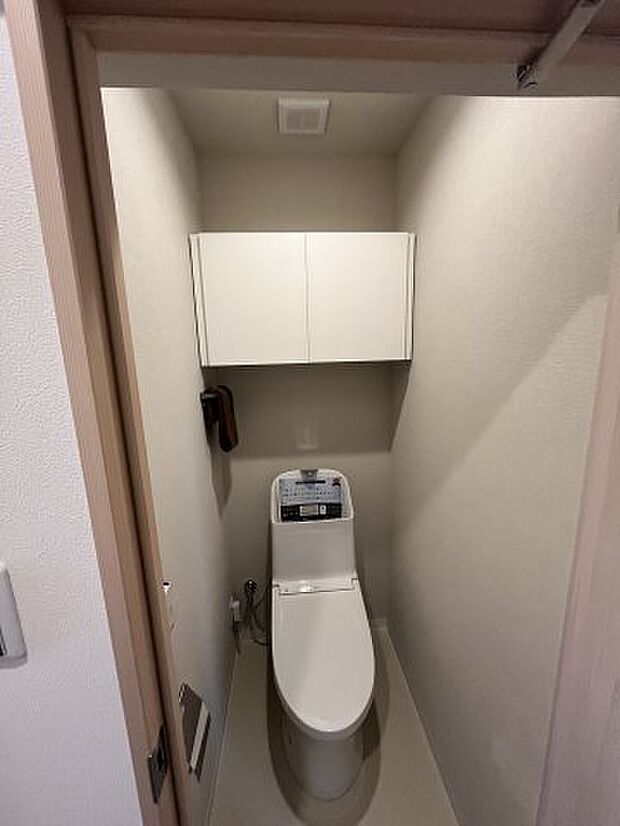 コンパクトで使いやすいトイレです