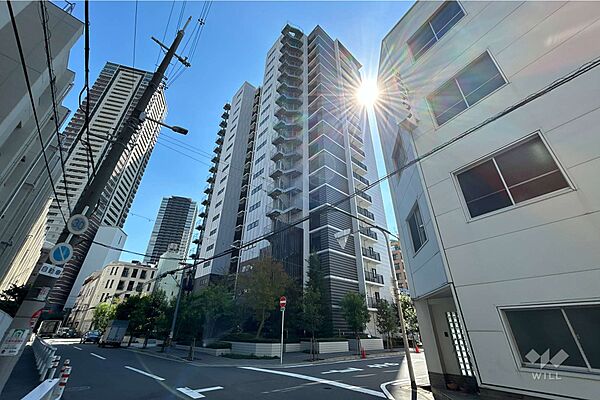 パークナード新梅田アーバンパレスの外観（北東側から）
