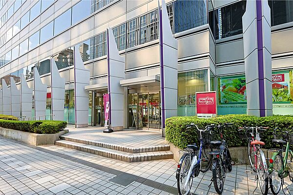 マックスバリュ(西梅田店)の外観