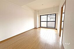 ベルデフラッツ九条 3LDKのリビング/ダイニング