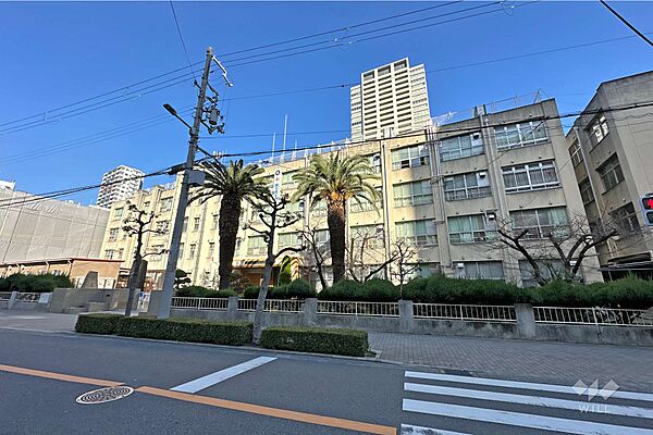 日吉小学校[公立]の外観