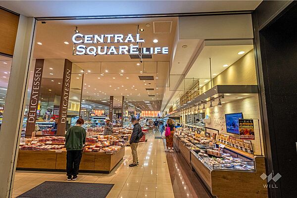 セントラルスクエア(なんば店)の外観