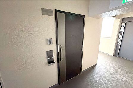 物件の玄関［2026年8月8日撮影］
