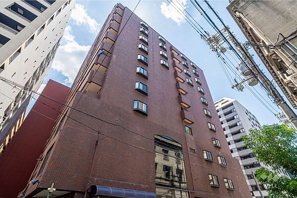 パレロワイヤル順慶町の外観（北東側から）