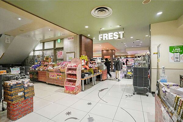 フレスト(天満橋店)の外観
