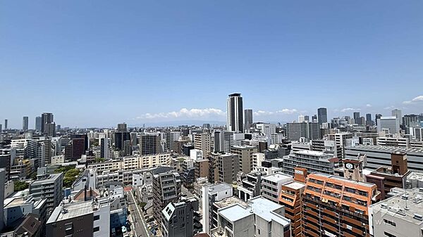 バルコニーからの眺め（北西方向）［2026年5月18日撮影］
