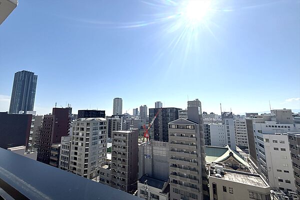 バルコニーからの眺め（西方向）［2026年5月31日撮影］