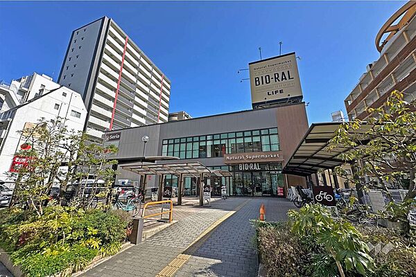 ビオラル(靭店)の外観