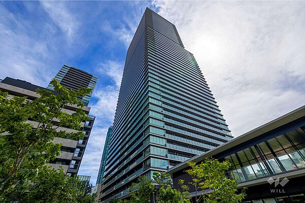 グランドメゾン新梅田タワーTHE-CLUB-RESIDENCEの外観（北西側から）