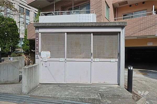 ゴミ置き場