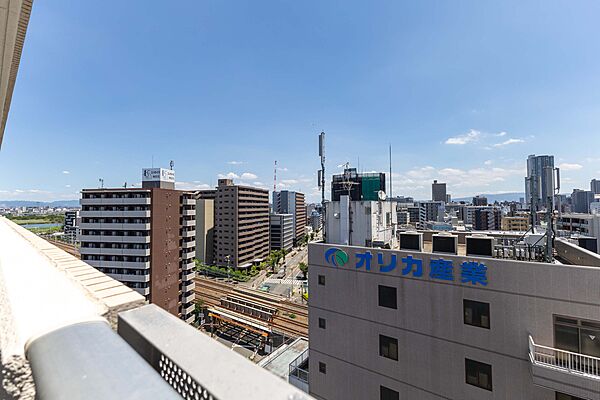 バルコニーからの眺め（北東方向）［2026年7月16日撮影］