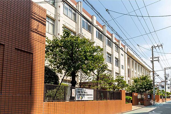 吉野小学校[公立]の外観