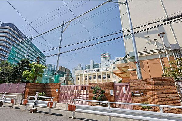 上福島小学校[公立]の外観