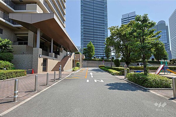 駐車場の出入り口