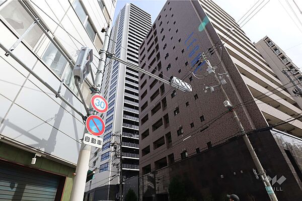 ジオタワー新町の外観（北西側から）