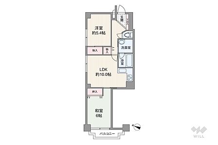 専有面積54.6平米の2LDK。中央にLDK約10.0帖が配置されたプラン。和室6帖はLDKを通って行き来する造り。キッチンは使い勝手の良いL字型タイプ。全居室に窓あり。バルコニー面積は4.93平米。