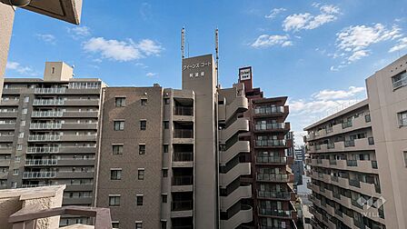 バルコニーからの眺め（南西方向）［2026年7月29日撮影］