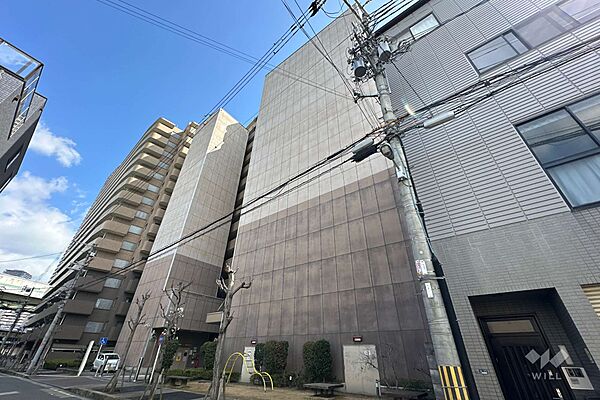 キングマンションエピシオン阿波座ウエストディオの外観（南西側から）