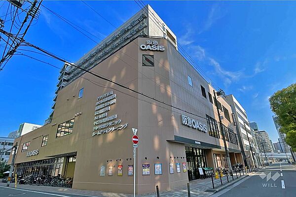阪急オアシス(新町店)の外観