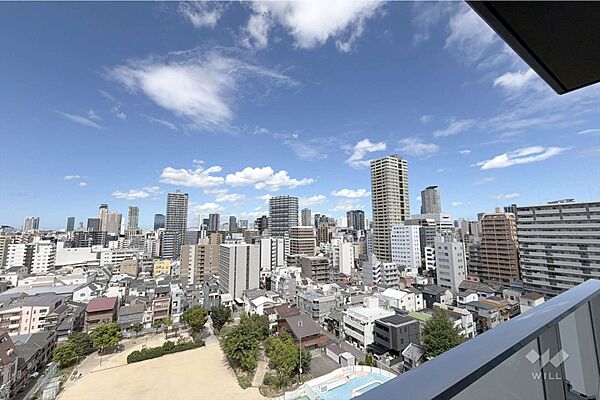 バルコニーからの眺め（北西方向）［2026年8月7日撮影］