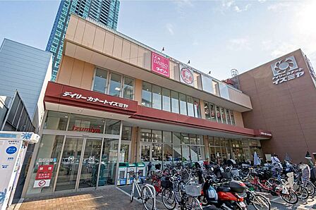 イズミヤ(天六樋之口店)の外観