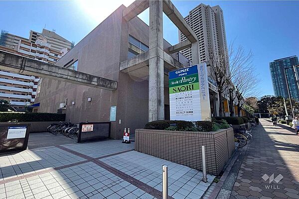 タワープラザアベニューの外観