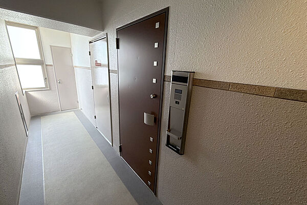 物件の玄関［2026年8月20日撮影］