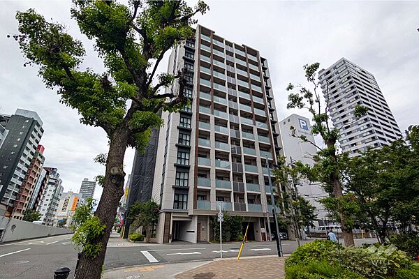 シエリア天満橋の外観（南西側から）