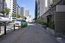 その他：敷地北西側の前面道路