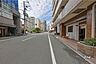 その他：敷地南側の前面道路
