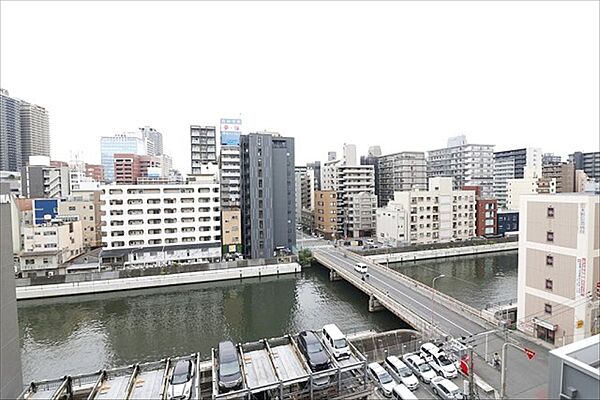 バルコニーを拡大表示
