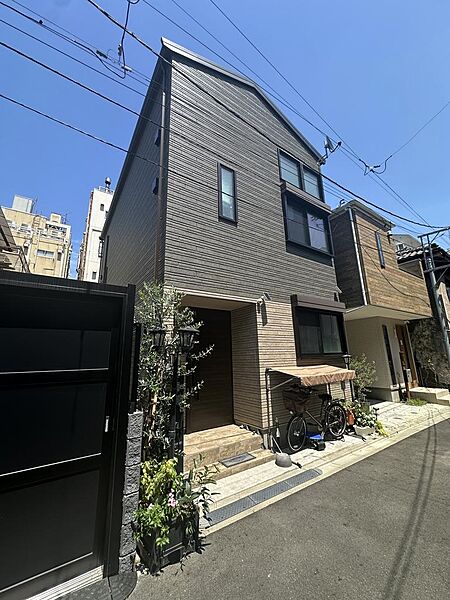 detached 東京都新宿区西新宿６丁目11-3　Dタワー西新宿10階