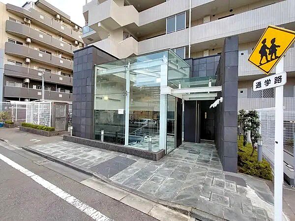 エントランスを拡大表示
