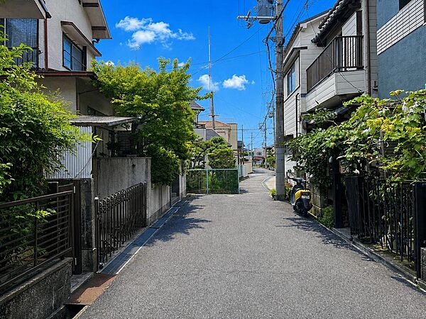 前面道路幅員約4.3m