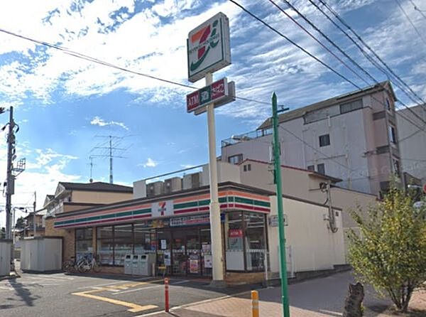 セブンイレブン堺登美丘東店まで140m　徒歩2分