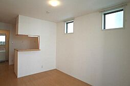 Ｐｏｎｏ　Ｆｌａｔ（ポノフラット） 103 1階1LDKのリビング/ダイニング