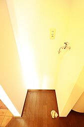 メラグラーナ 201 2階1DKのリビング/ダイニング