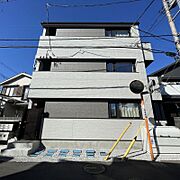 番田駅より徒歩9分 2階 築2年9ヶ月の賃貸物件