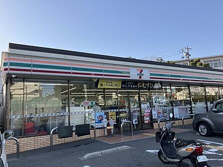 セブン-イレブン 明石荷山町店 1170m