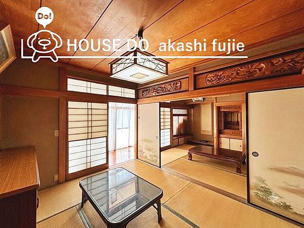 1階和室横には珍しい広縁があります