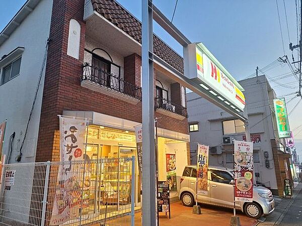 ほっかほっか亭魚住店 630m