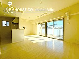 アルファスマート明石公園 3LDKのリビング/ダイニング