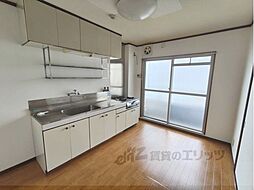 近鉄奈良線 八戸ノ里駅 徒歩3分の賃貸マンション 4階2DKのリビング/ダイニング