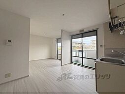 アルファ生駒 1階2LDKのリビング/ダイニング