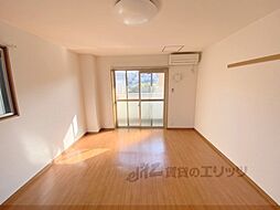 京阪交野線 河内森駅 徒歩2分の賃貸アパート 2階1Kのリビング/ダイニング